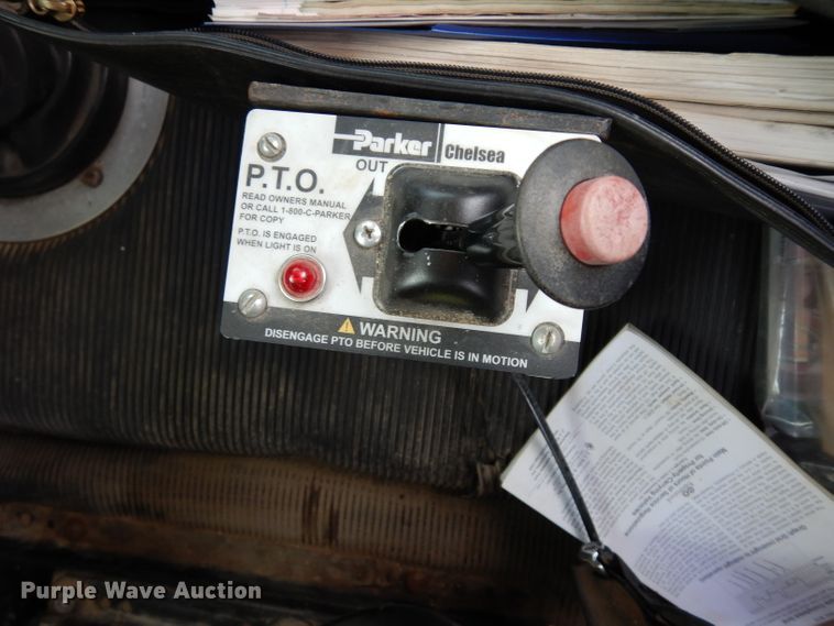 image for item DJ4345 2002 Freightliner FLD  crane truck