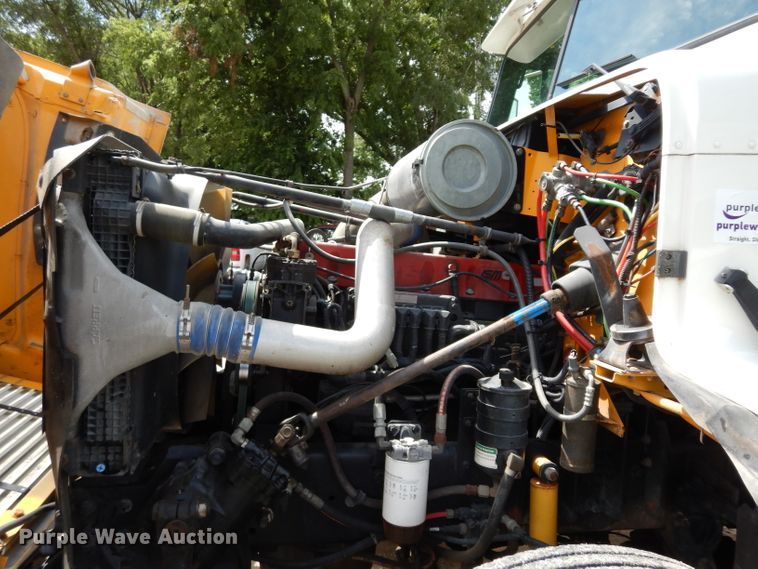 image for item DJ4345 2002 Freightliner FLD  crane truck