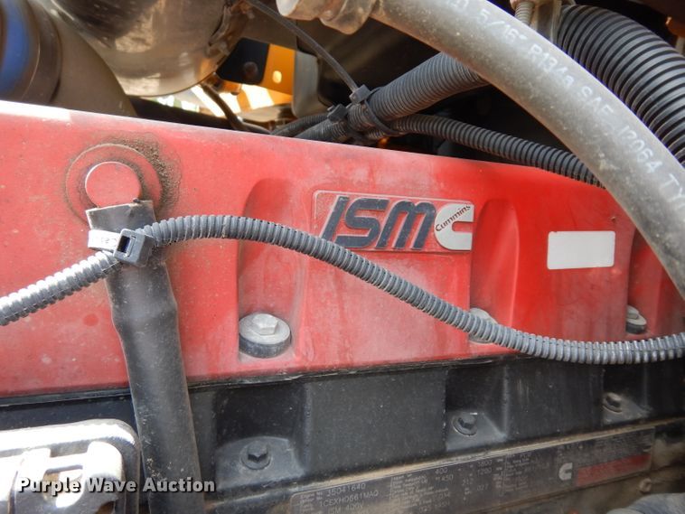 image for item DJ4345 2002 Freightliner FLD  crane truck