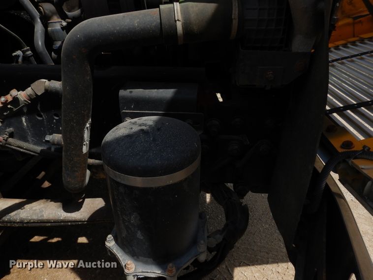 image for item DJ4345 2002 Freightliner FLD  crane truck