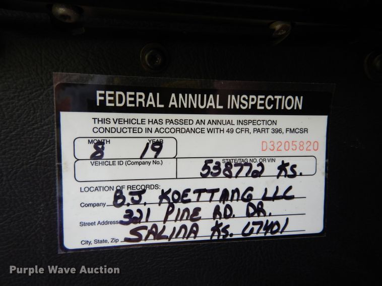 image for item DJ4345 2002 Freightliner FLD  crane truck