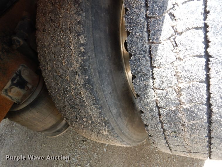 image for item DJ4345 2002 Freightliner FLD  crane truck