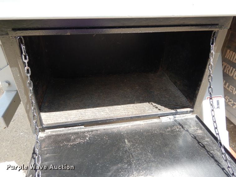 image for item DJ4345 2002 Freightliner FLD  crane truck