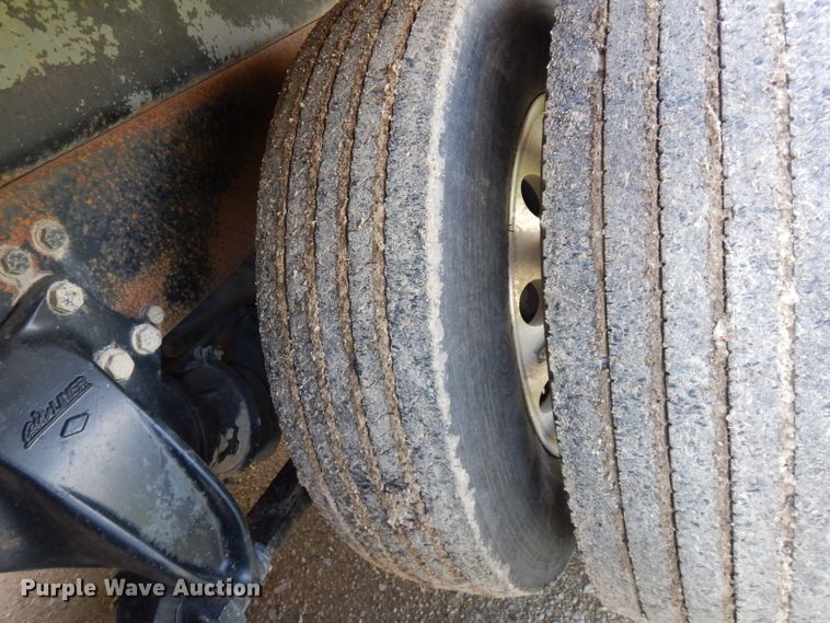 image for item DJ4345 2002 Freightliner FLD  crane truck