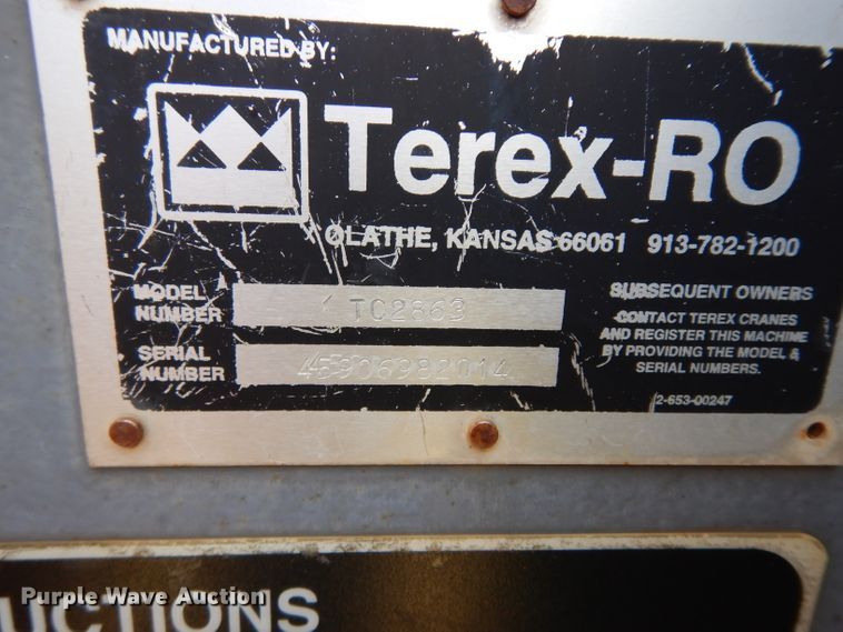 image for item DJ4345 2002 Freightliner FLD  crane truck