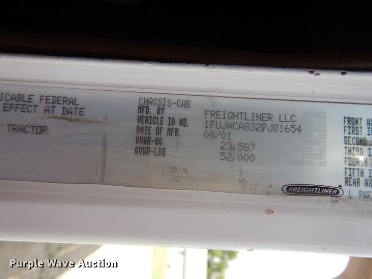 image for item DJ4345 2002 Freightliner FLD  crane truck