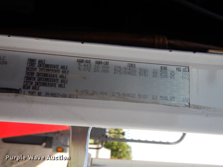 image for item DJ4345 2002 Freightliner FLD  crane truck