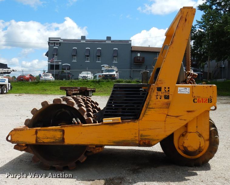 image for item DJ4352 Hyster C612B  vibratory single drum roller