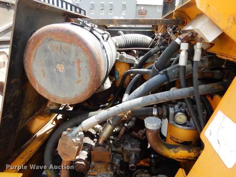 image for item DJ4352 Hyster C612B  vibratory single drum roller