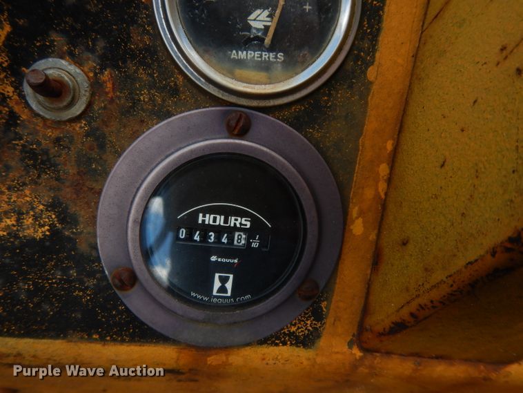 image for item DJ4352 Hyster C612B  vibratory single drum roller