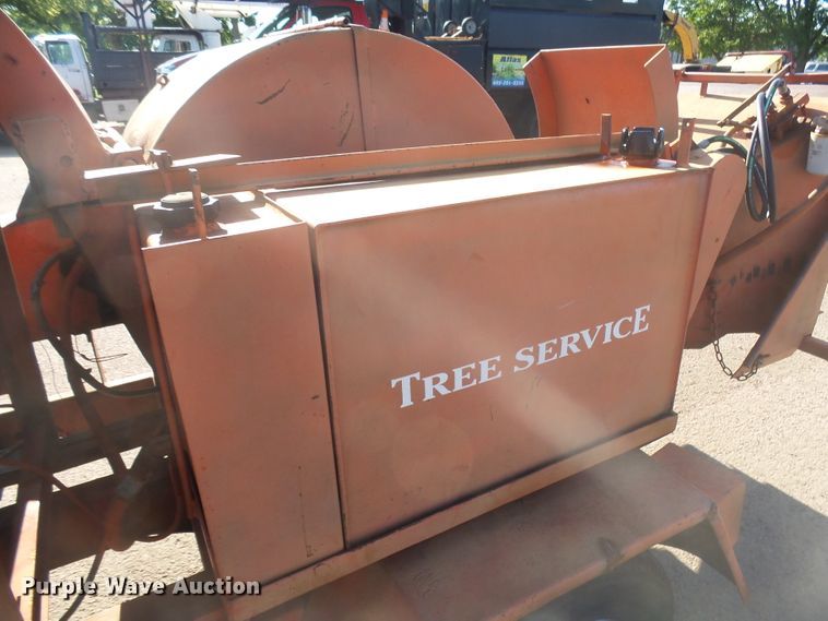 image for item DX9230 Morbark 17 wood chipper