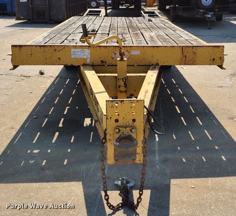 image for item EL9908 1997 Trail King TK18-2200 equipment trailer