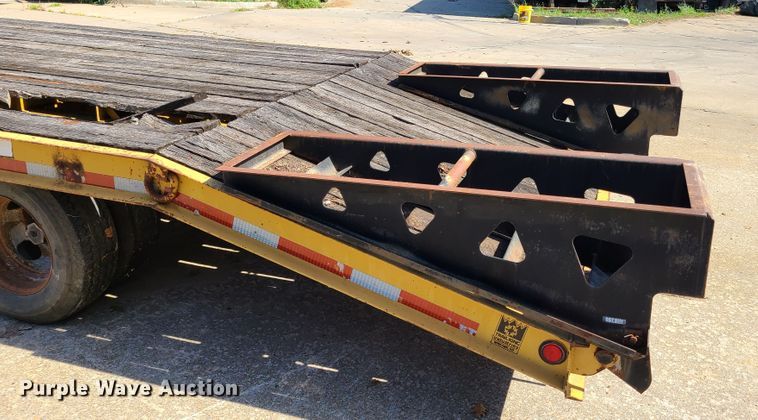 image for item EL9908 1997 Trail King TK18-2200 equipment trailer