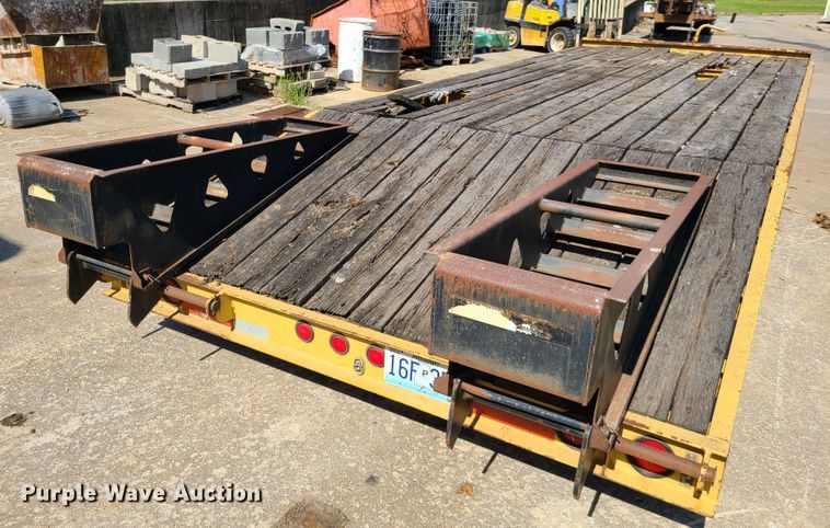 image for item EL9908 1997 Trail King TK18-2200 equipment trailer