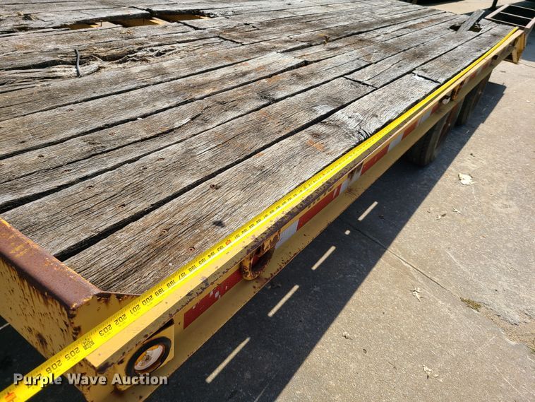 image for item EL9908 1997 Trail King TK18-2200 equipment trailer