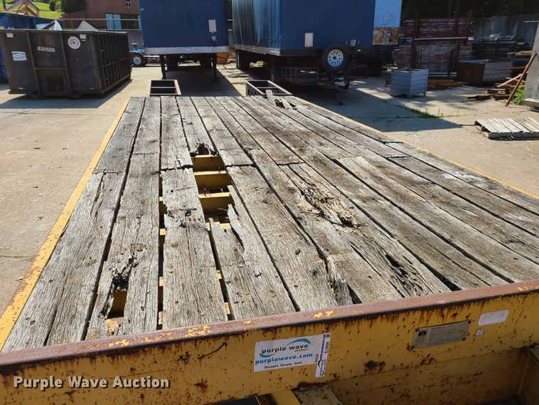 image for item EL9908 1997 Trail King TK18-2200 equipment trailer