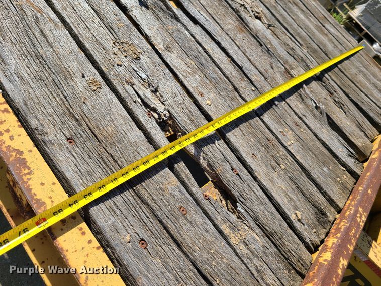 image for item EL9908 1997 Trail King TK18-2200 equipment trailer