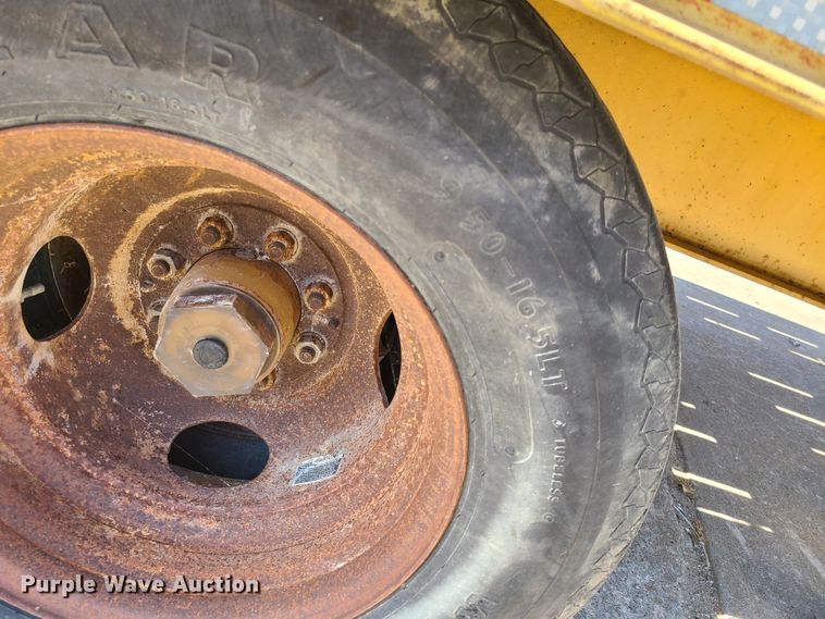 image for item EL9908 1997 Trail King TK18-2200 equipment trailer