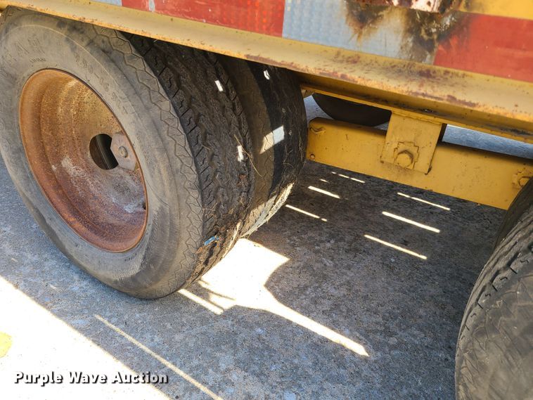 image for item EL9908 1997 Trail King TK18-2200 equipment trailer