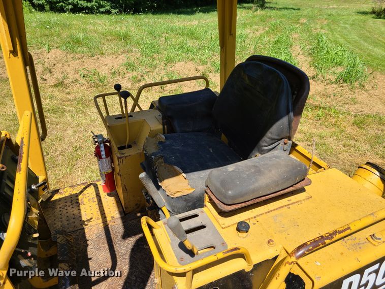 image for item EL9911 1994 Caterpillar D5C  dozer