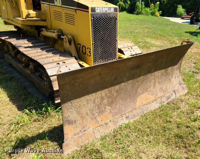 image for item EL9911 1994 Caterpillar D5C  dozer