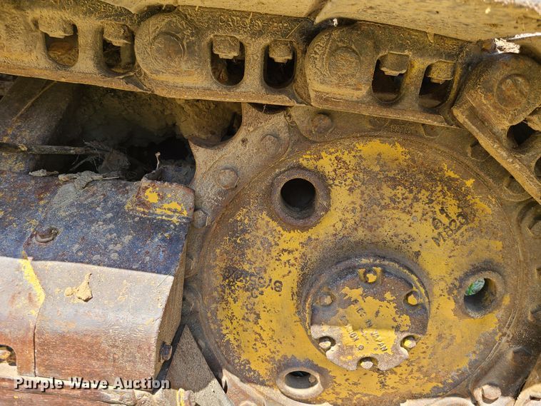image for item EL9911 1994 Caterpillar D5C  dozer