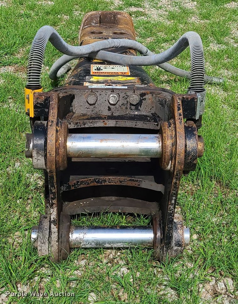 image for item EL9927 Caterpillar H120C breaker