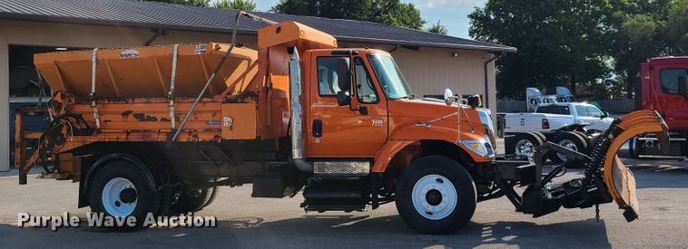 image for item EL9959 2006 International 7400  dump truck