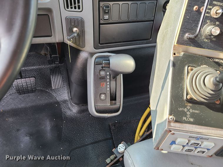 image for item EL9959 2006 International 7400  dump truck