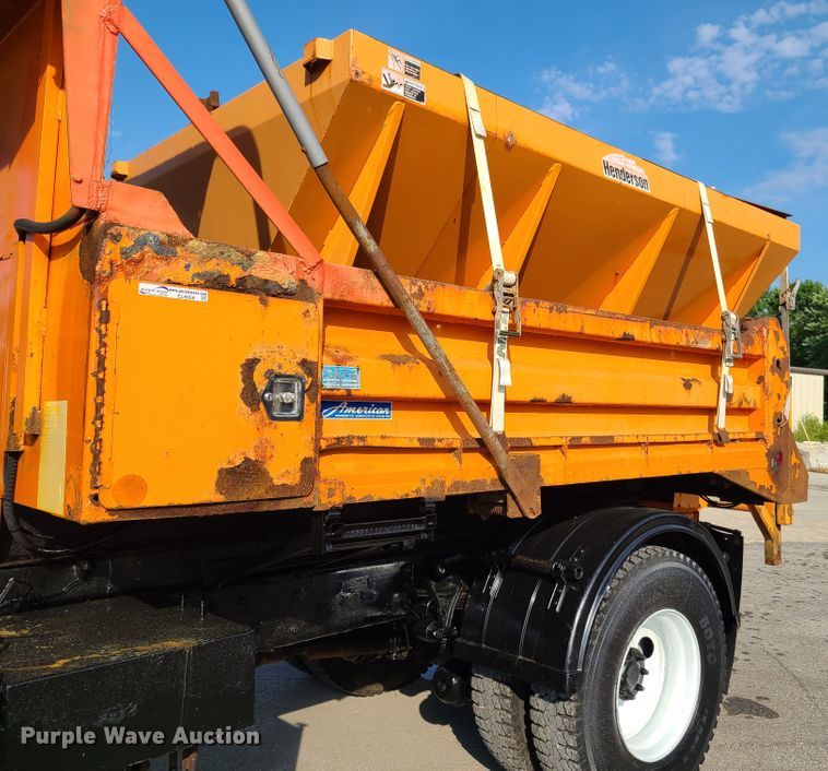 image for item EL9959 2006 International 7400  dump truck