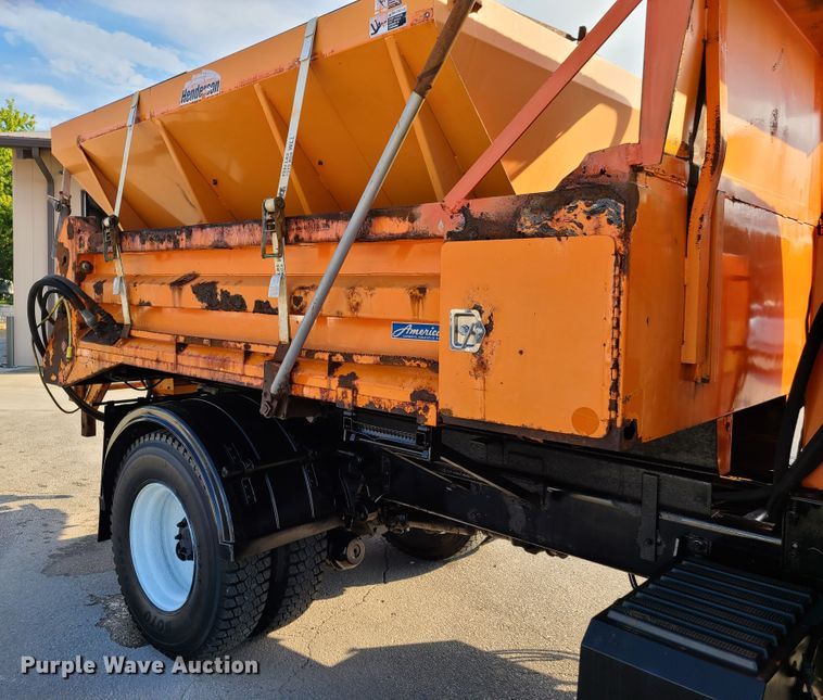 image for item EL9959 2006 International 7400  dump truck