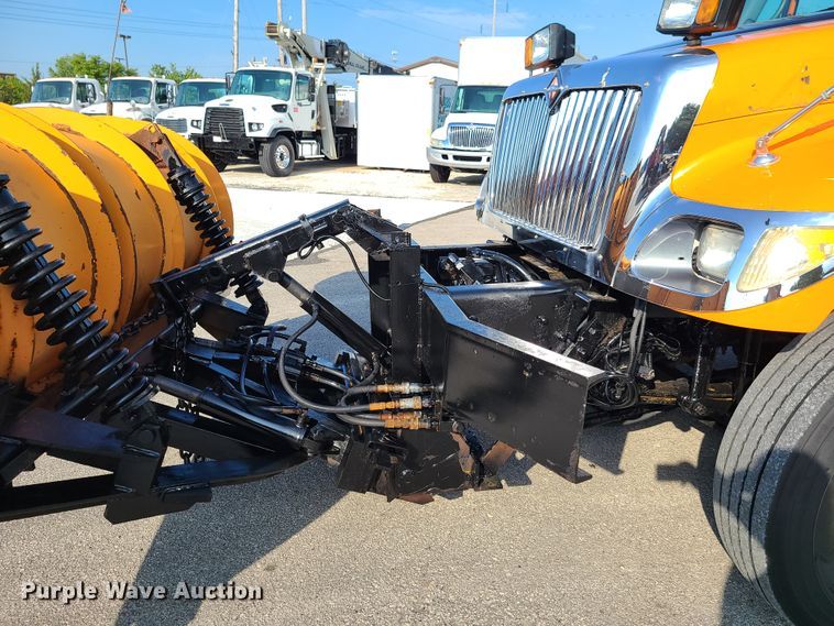 image for item EL9959 2006 International 7400  dump truck