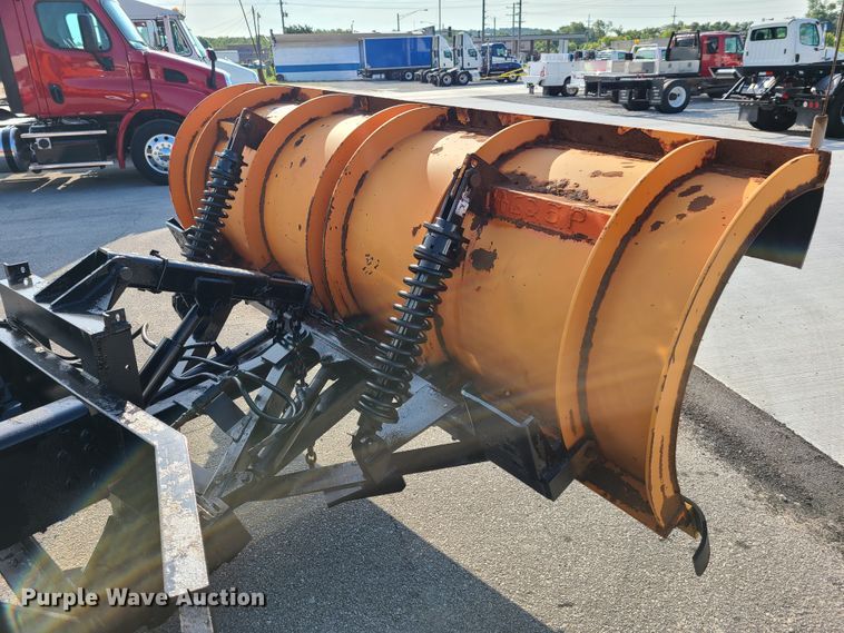 image for item EL9959 2006 International 7400  dump truck