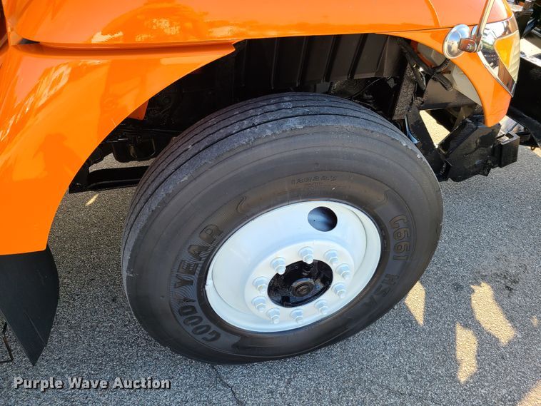 image for item EL9959 2006 International 7400  dump truck