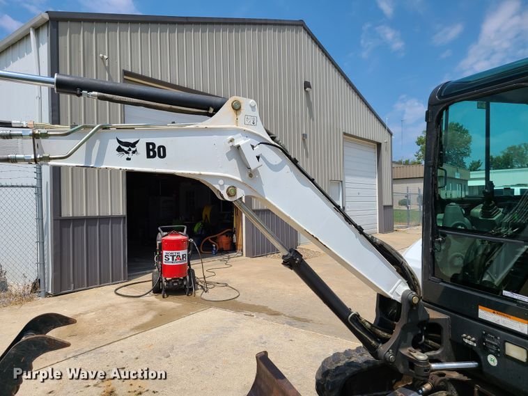 image for item EL9974 Bobcat E32  mini excavator