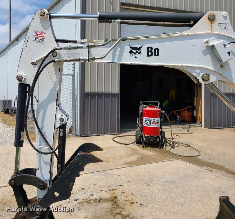 image for item EL9974 Bobcat E32  mini excavator