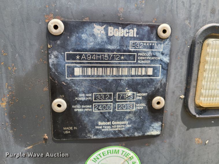 image for item EL9974 Bobcat E32  mini excavator