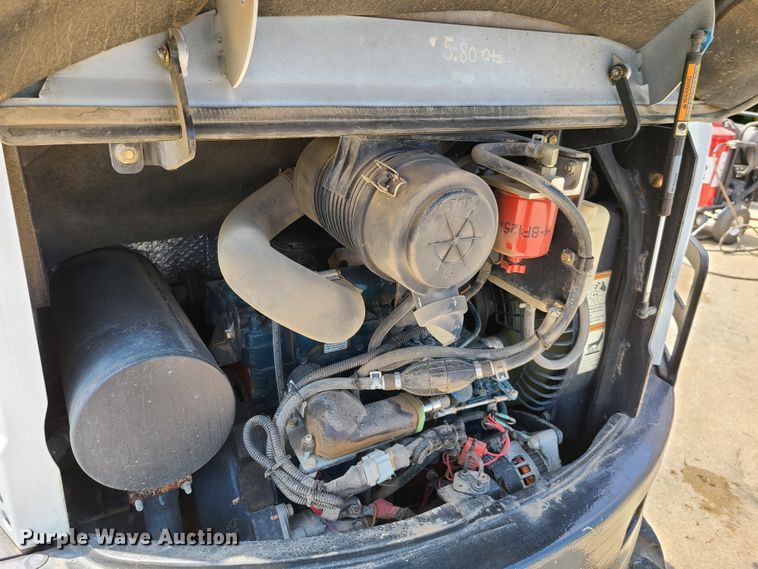 image for item EL9974 Bobcat E32  mini excavator