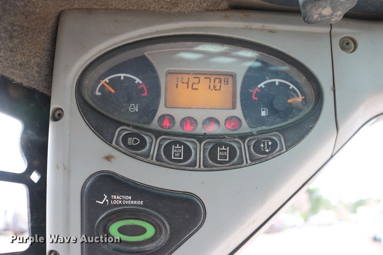 image for item EP9668 2012 Bobcat S100  skid steer loader