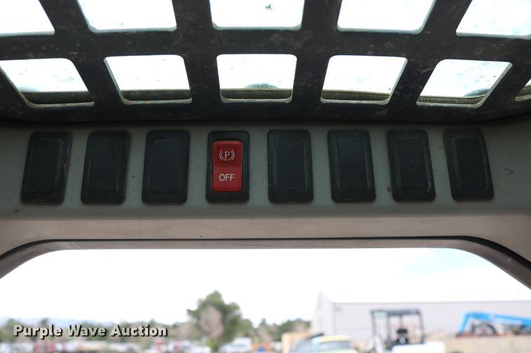 image for item EP9668 2012 Bobcat S100  skid steer loader