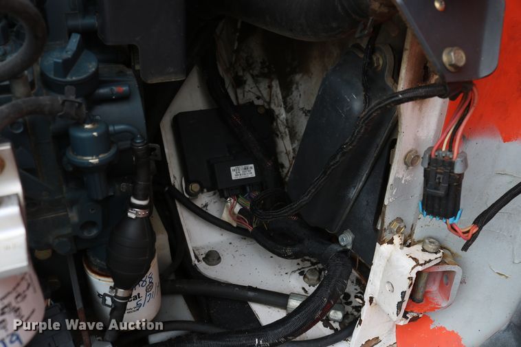 image for item EP9668 2012 Bobcat S100  skid steer loader