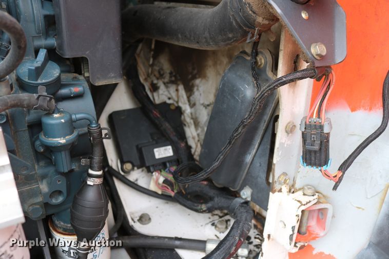 image for item EP9668 2012 Bobcat S100  skid steer loader