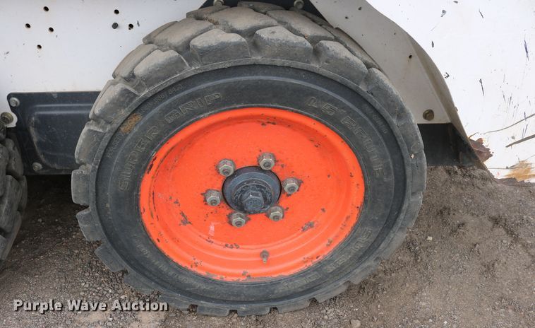 image for item EP9668 2012 Bobcat S100  skid steer loader