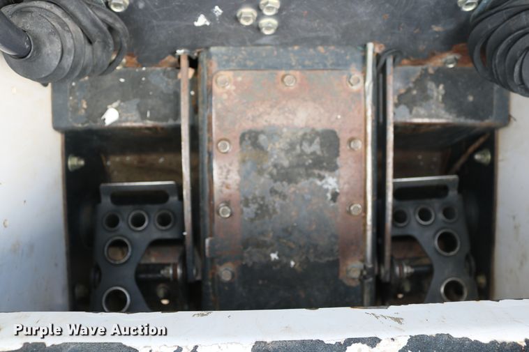 image for item EP9675 2011 Bobcat S100  skid steer loader