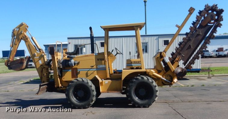 image for item FK9410 2004 Vermeer V120  trencher