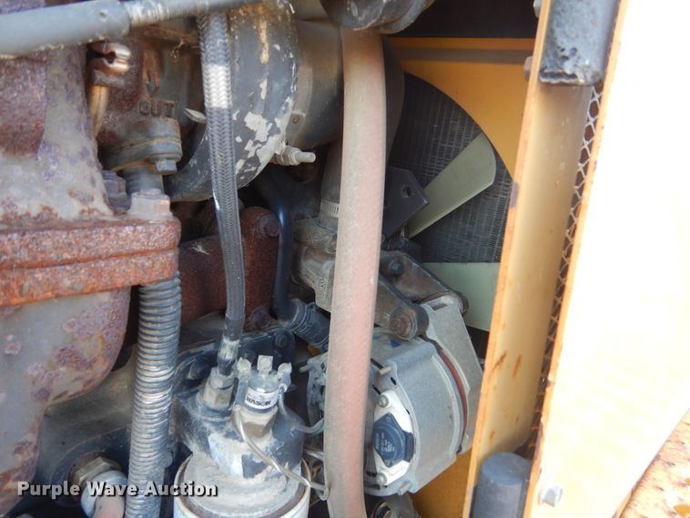 image for item FK9410 2004 Vermeer V120  trencher