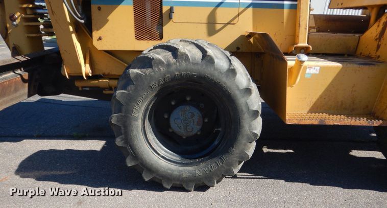 image for item FK9410 2004 Vermeer V120  trencher