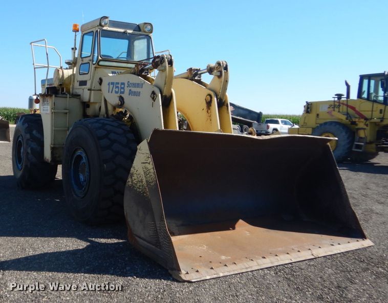 image for item FK9417 1975 Michigan 175B  wheel loader