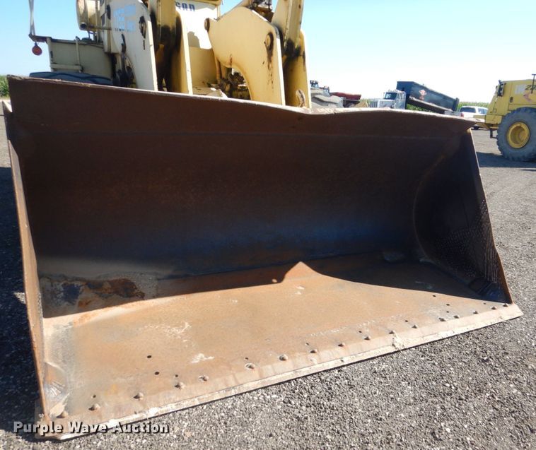 image for item FK9417 1975 Michigan 175B  wheel loader