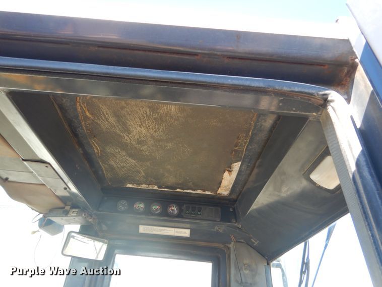 image for item FK9418 1998 Case 721B  wheel loader